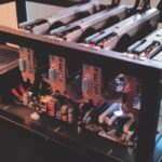 شرح تشغيل أكثر من 5 كروت على ويندوز 10 وتعديل بيوس بوردة MSI